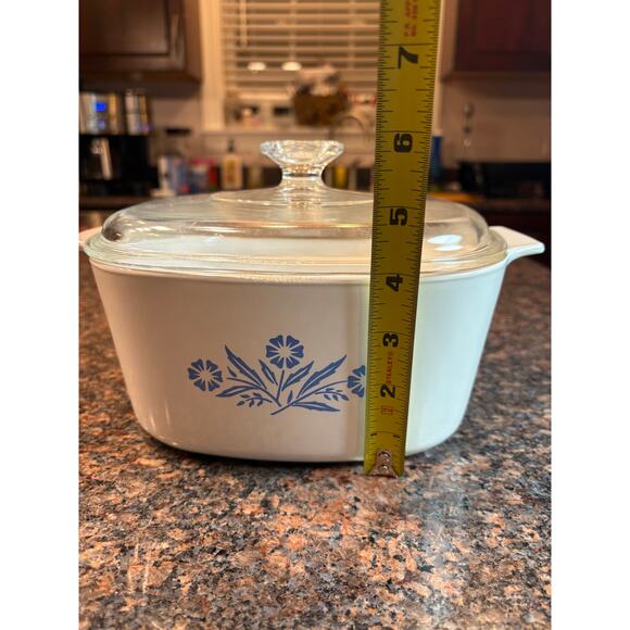 Vintage Corning Ware Blue Cornflower 3 qt Casserole with Lid Excellent Cond - Picture 7 of 13